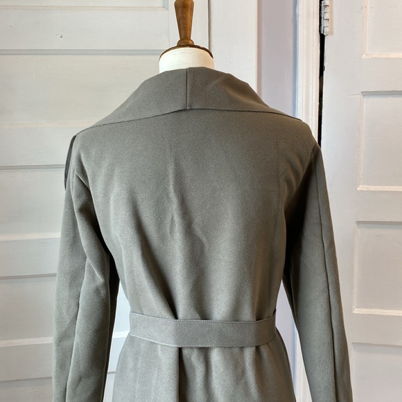 NWT Boohoo Belted Shawl Collar Coat, One Size - Picture 5 of 16